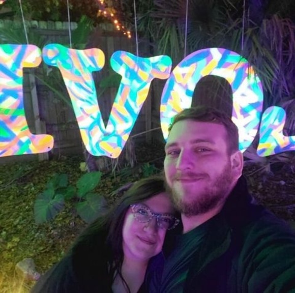 Meet your Posher, Raven - Picture 1 of 1